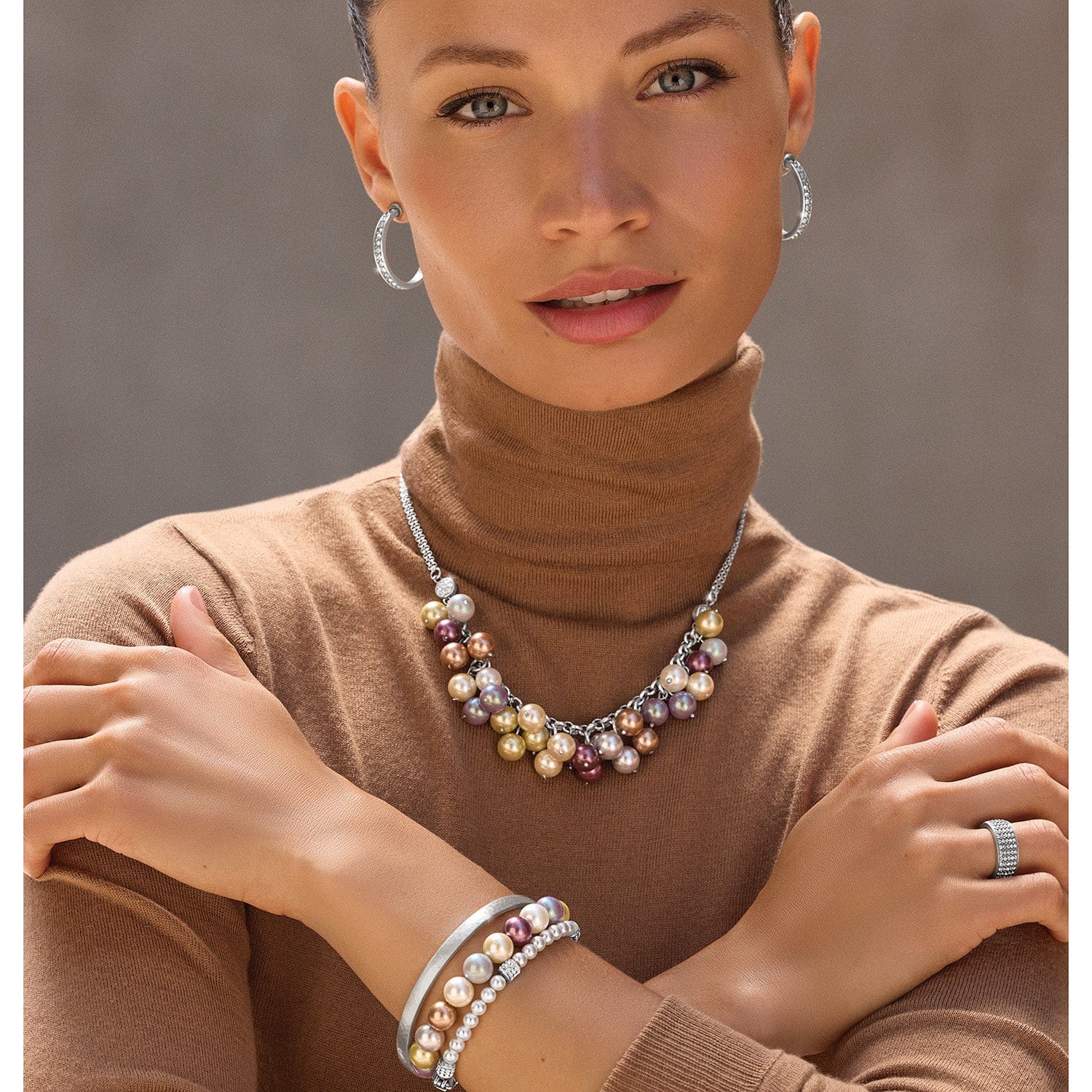 Pearl-icious Stretch Bracelet - Image 3